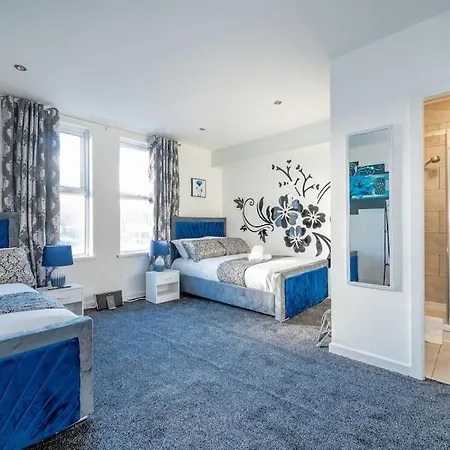 *372kr* For Your Relaxed & Cosy + Free Parking + Free Fast Wifi * Leeds (West Yorkshire)