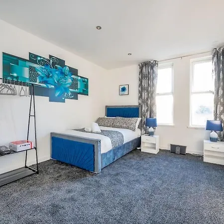 Apartment *372kr* For Your Relaxed & Cosy + Free Parking + Free Fast Wifi *